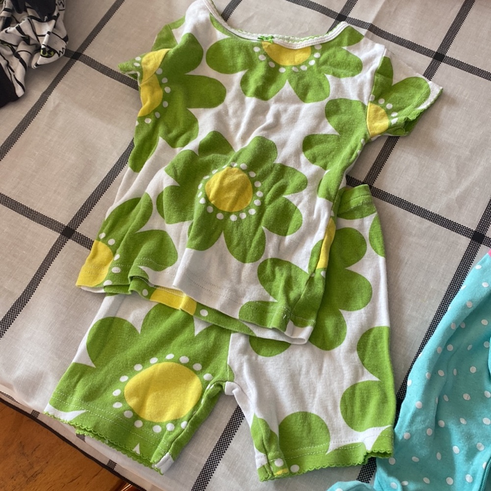 3 pjs - Picture 2 of 4